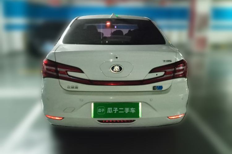 Used BYD Qin New Energy 2018 Qin EV450 Smart Connect Prestige Model Rear