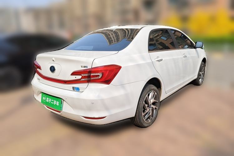 Used BYD Qin New Energy 2018 Qin EV450 Smart Connect Fashion Model Rear Right 45 Deg