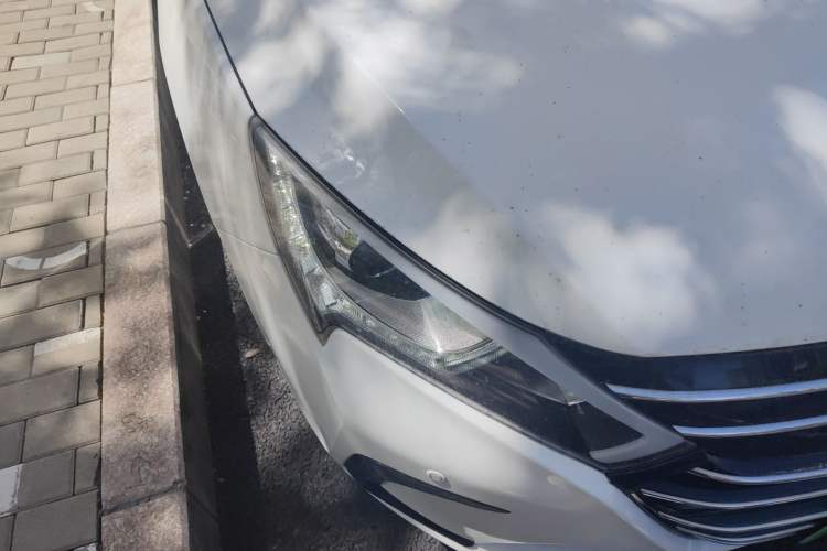 Used BYD Qin New Energy 2018 Qin EV450 Smart Connect Prestige Model Right Front Headlight