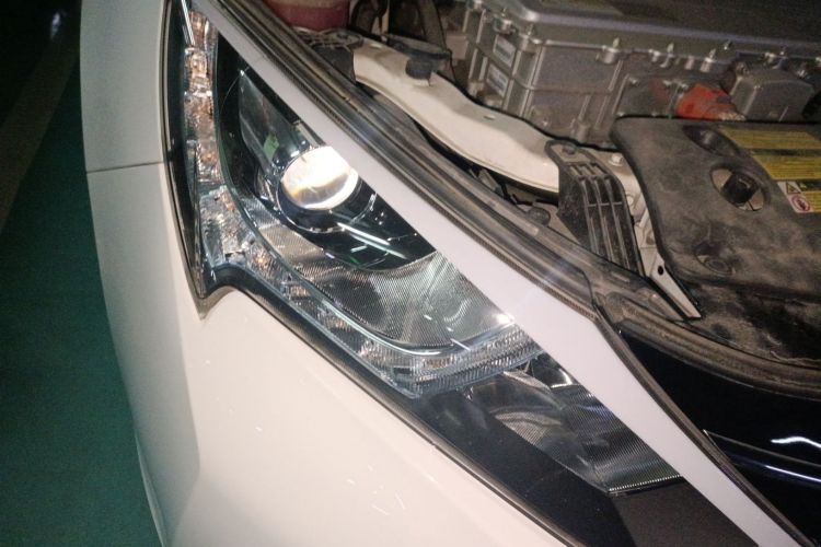 Used BYD Qin New Energy 2018 Qin EV450 Smart Connect Prestige Model Right Front Headlight