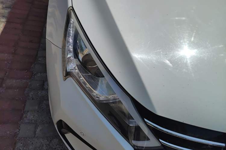Used BYD Qin New Energy 2018 Qin EV450 Smart Connect Prestige Model Right Front Headlight