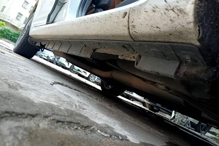 Used BYD Qin New Energy 2018 1.5T Smart Connect Premium Model Right Side Sill