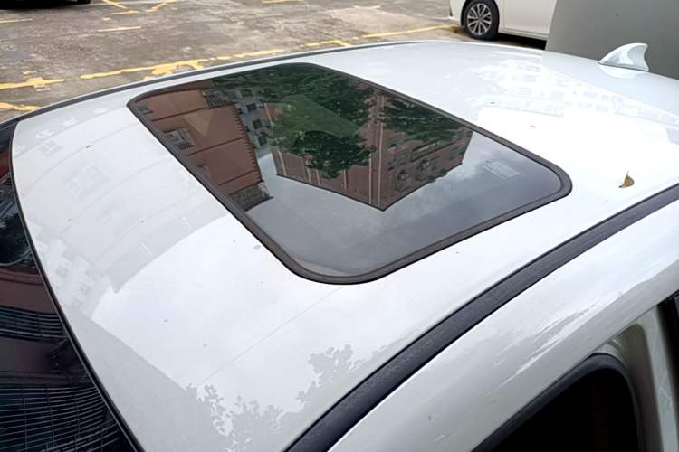 Used BYD Qin New Energy 2018 1.5T Smart Connect Premium Model Roof