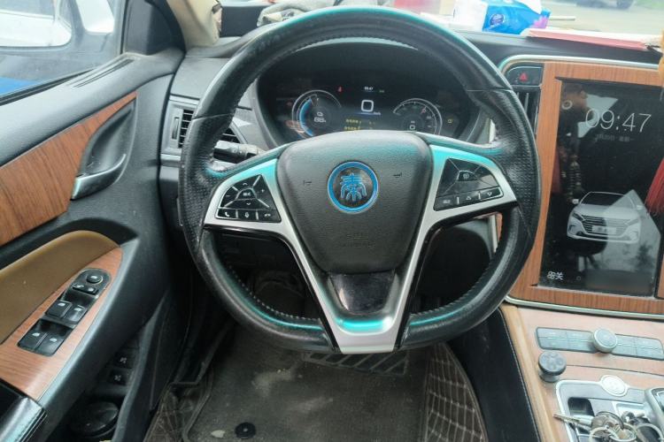 Used BYD Qin New Energy 2018 Qin EV450 Smart Connect Prestige Model Steering Wheel