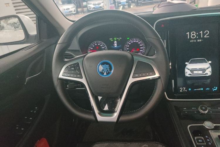 Used BYD Qin New Energy 2018 1.5T Smart Connect Elite Model Steering Wheel