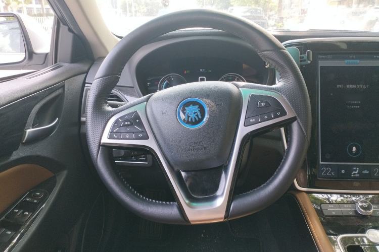 Used BYD Qin New Energy 2018 Qin EV450 Smart Connect Prestige Model Steering Wheel