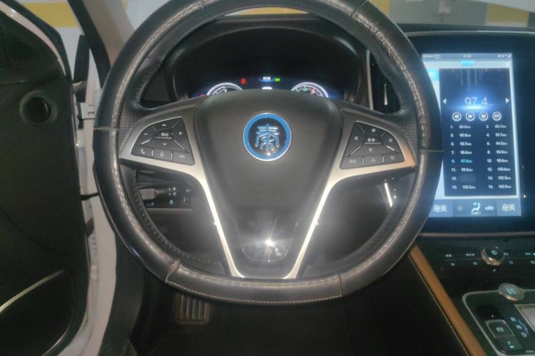 Used BYD Qin New Energy 2018 Qin EV450 Smart Connect Prestige Model Steering Wheel