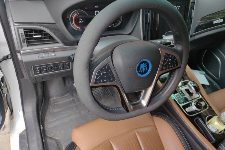 Used BYD Qin New Energy 2018 Qin EV450 Smart Connect Prestige Model Steering Wheel
