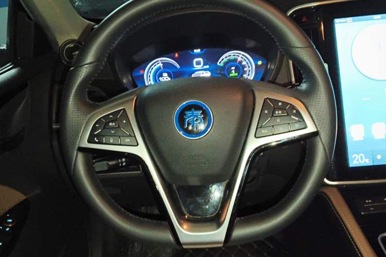 Used BYD Qin New Energy 2018 Qin EV450 Smart Connect Prestige Model Steering Wheel