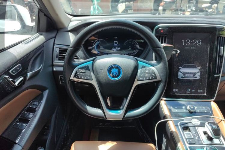 Used BYD Qin New Energy 2018 Qin EV450 Smart Connect Prestige Model Steering Wheel