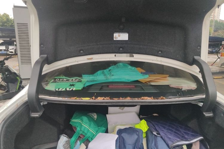 Used BYD Qin New Energy 2018 1.5T Smart Connect Elite Model Trunk