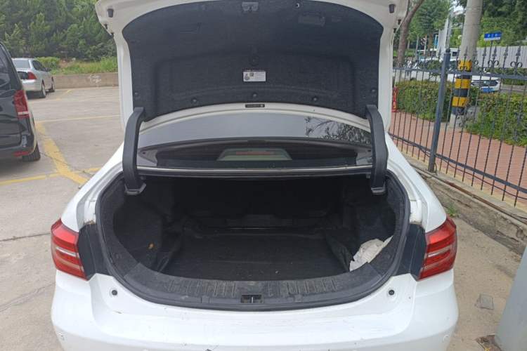 Used BYD Qin New Energy 2018 1.5T Smart Connect Premium Model Trunk