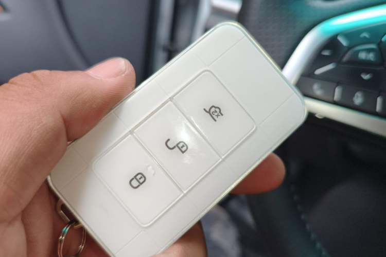 Used BYD Qin New Energy 2018 Qin EV450 Smart Connect Prestige Model Vehicle Key