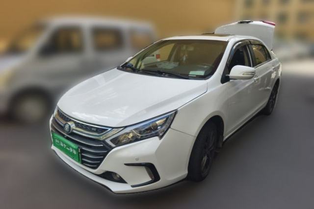 BYD Qin New Energy 2018 1.5T Smart Connect Premium Model d’occasion