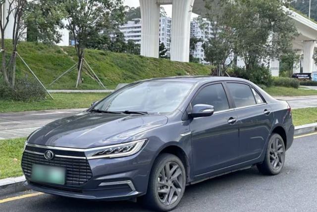 Used BYD Qin New Energy 2019 High-Range Luxury Model
