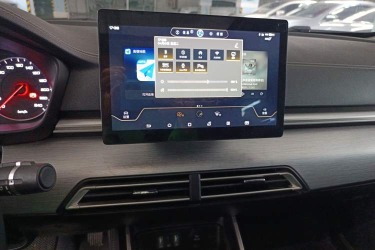 Used BYD Qin New Energy 2019 High-Range Deluxe Model Audio And AC Panel