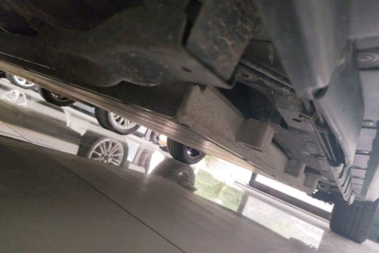 Used BYD Qin New Energy 2019 High-Range Deluxe Model Chassis Front Left