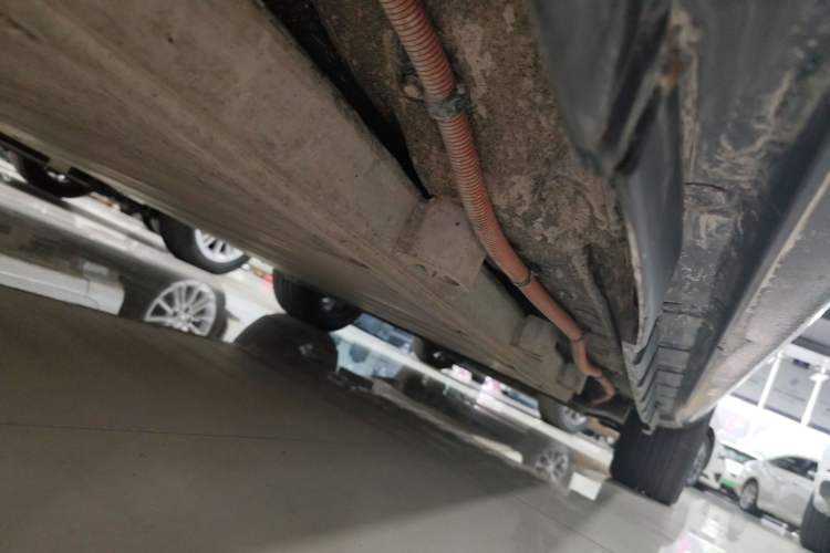 Used BYD Qin New Energy 2019 High-Range Deluxe Model Chassis Rear Right
