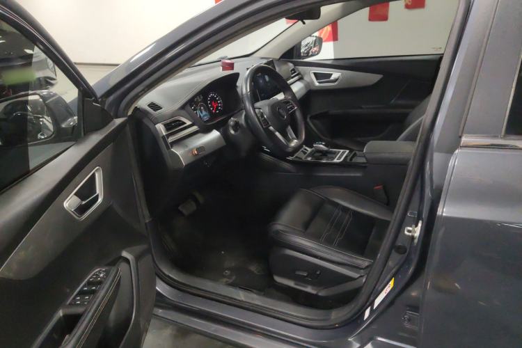 Used BYD Qin New Energy 2019 High-Range Deluxe Model Driver Seat