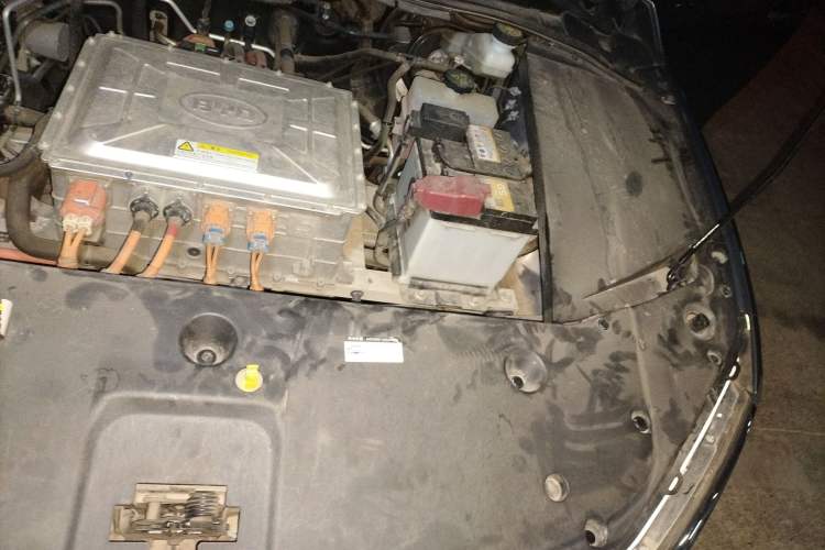 Used BYD Qin New Energy 2019 High-Range Deluxe Model Engine Bay Left