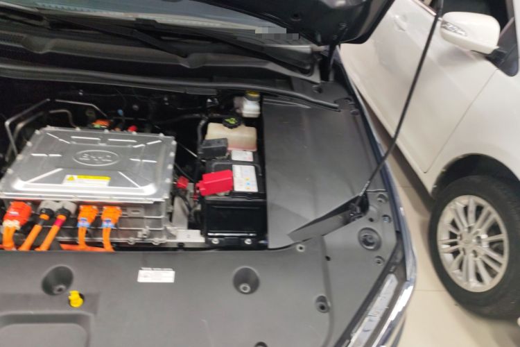 Used BYD Qin New Energy 2019 High-Range Deluxe Model Engine Bay Left