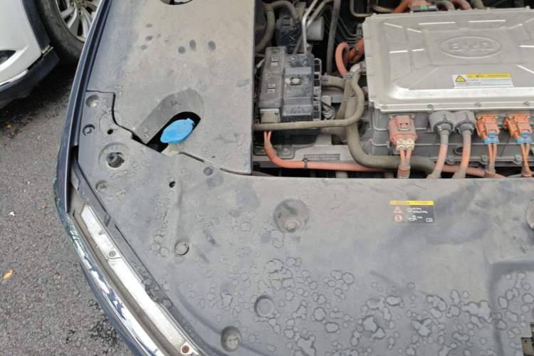 Used BYD Qin New Energy 2019 High-Range Luxury Model Engine Bay Right