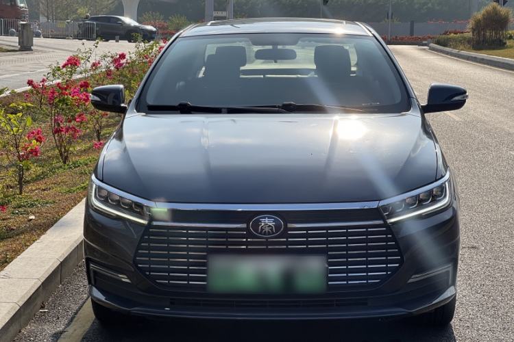 Used BYD Qin New Energy 2019 High-Range Luxury Model Exterior 1