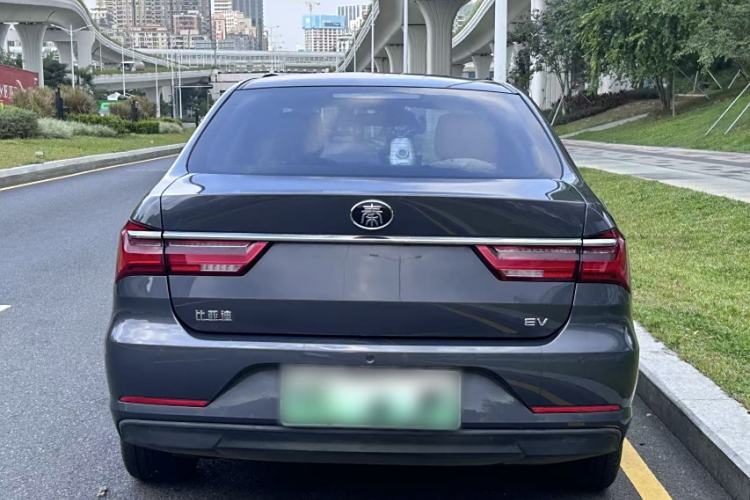 Used BYD Qin New Energy 2019 High-Range Luxury Model Exterior 2