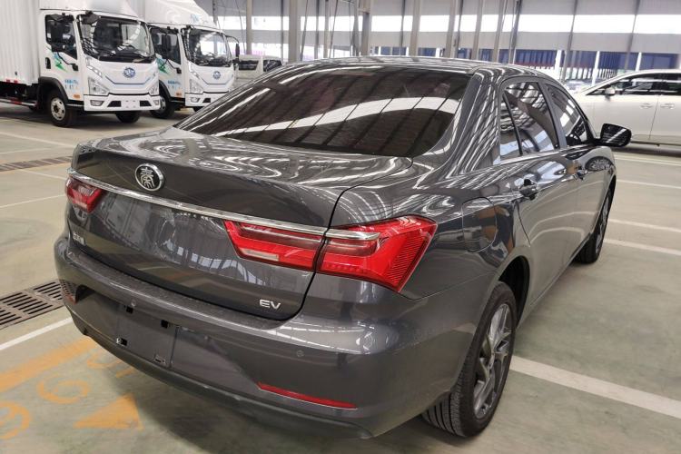 Used BYD Qin New Energy 2019 High-Range Deluxe Model Exterior 5