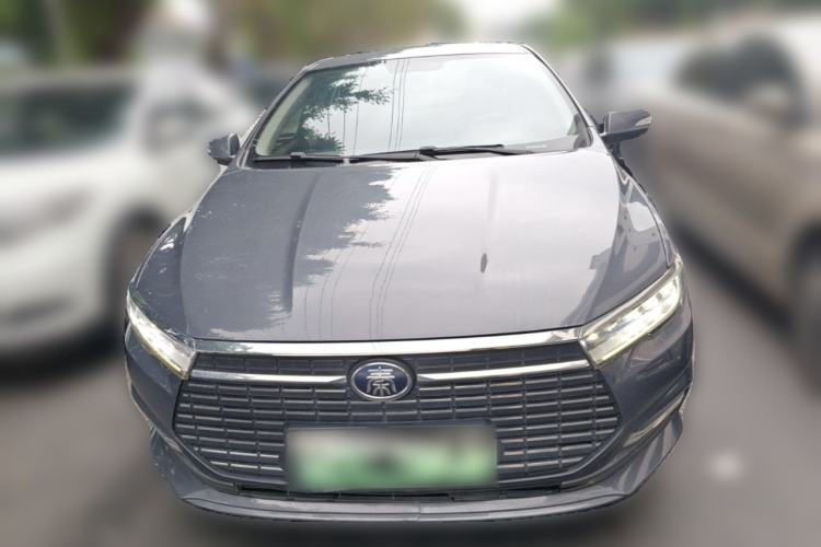 Used BYD Qin New Energy 2019 High-Range Luxury Model Front
