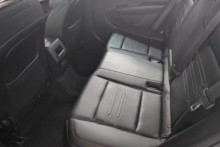 Used BYD Qin New Energy 2019 High-Range Luxury Model Interior 3