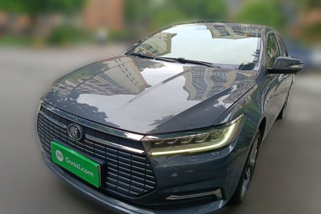 Used BYD Qin New Energy 2019 High-Range Luxury Model