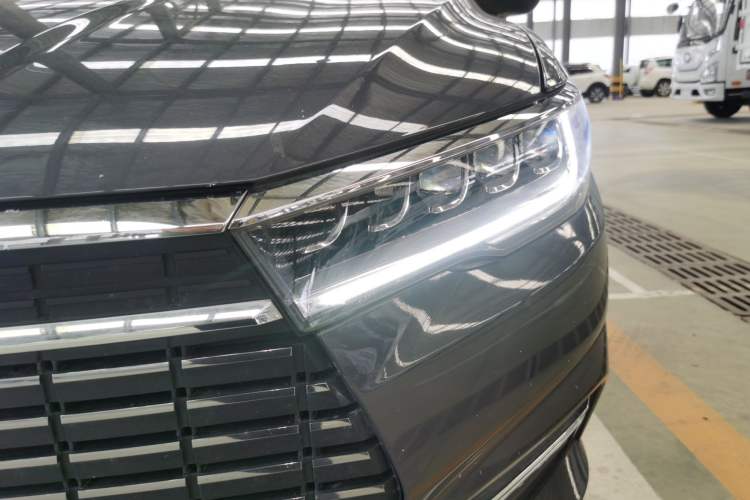 Used BYD Qin New Energy 2019 High-Range Deluxe Model Left Front Headlight