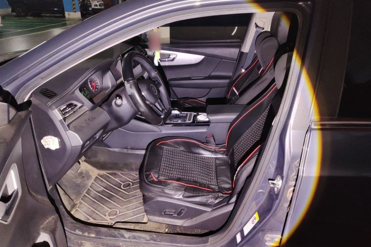 Used BYD Qin New Energy 2019 High-Range Deluxe Model Left Front Seat