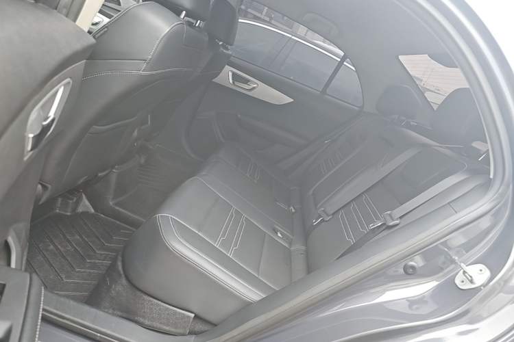 Used BYD Qin New Energy 2019 High-Range Deluxe Model Left Rear Seat