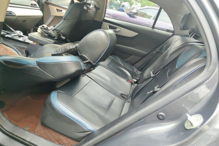 Used BYD Qin New Energy 2019 High-Range Luxury Model Left Rear Seat