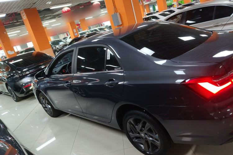 Used BYD Qin New Energy 2019 High-Range Deluxe Model Left Side
