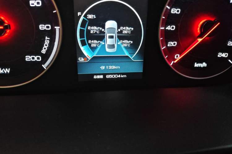 Used BYD Qin New Energy 2019 High-Range Luxury Model Odometer Close Up