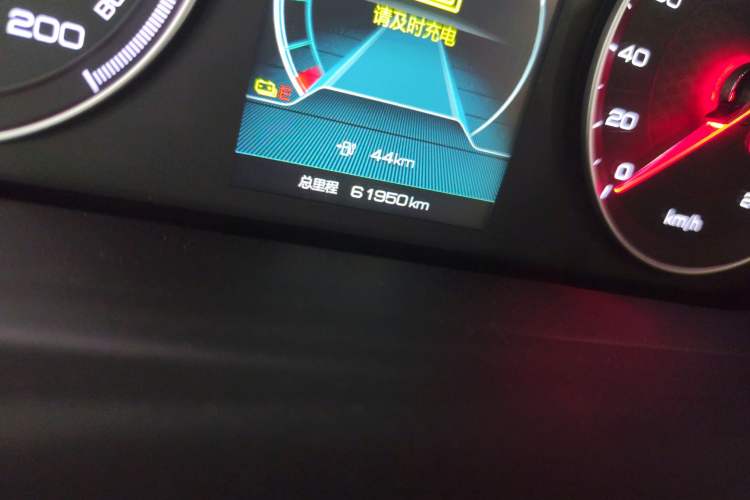 Used BYD Qin New Energy 2019 High-Range Deluxe Model Odometer Close Up
