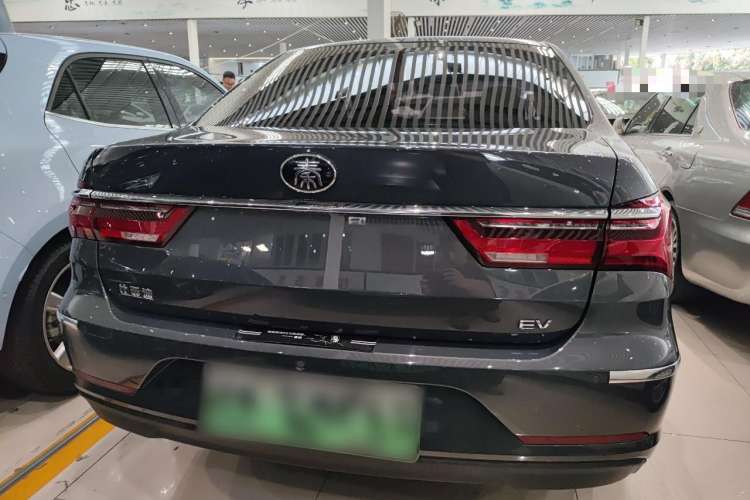 Used BYD Qin New Energy 2019 High-Range Luxury Model Rear
