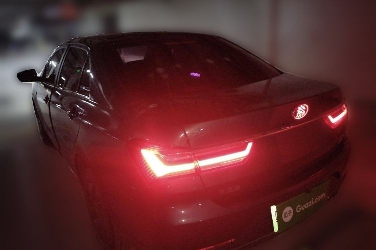Used BYD Qin New Energy 2019 High-Range Deluxe Model Rear Left 45 Deg