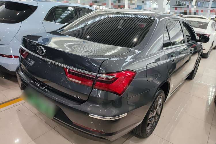 Used BYD Qin New Energy 2019 High-Range Luxury Model Rear Right 45 Deg