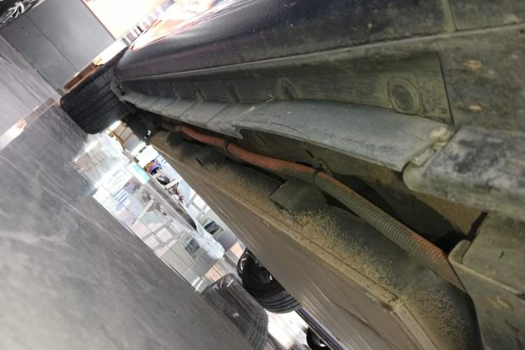 Used BYD Qin New Energy 2019 High-Range Luxury Model Right Side Sill