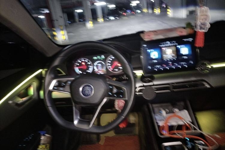 Used BYD Qin New Energy 2019 High-Range Deluxe Model Steering Wheel