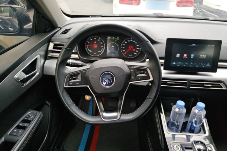 Used BYD Qin New Energy 2019 High-Range Luxury Model Steering Wheel