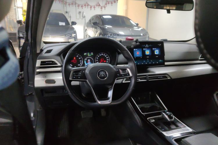 Used BYD Qin New Energy 2019 High-Range Deluxe Model Steering Wheel
