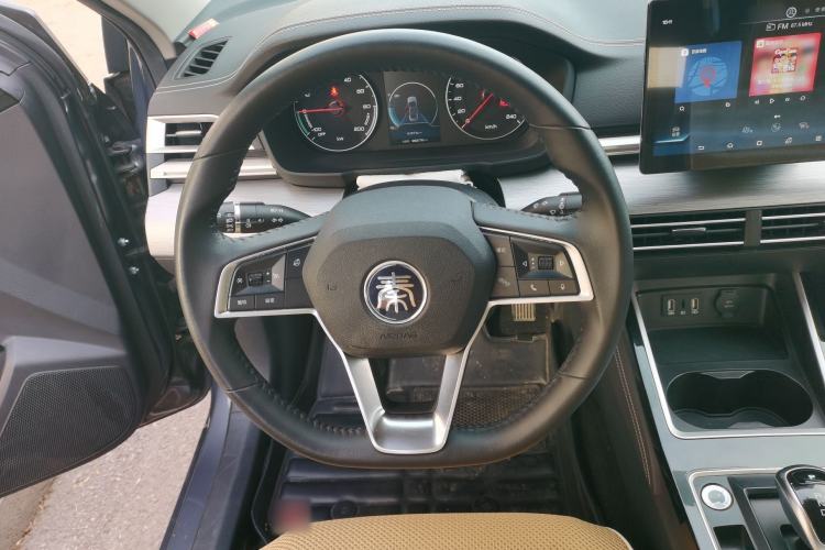 Used BYD Qin New Energy 2019 High-Range Deluxe Model Steering Wheel