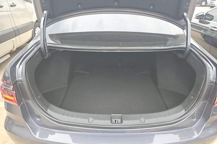 Used BYD Qin New Energy 2019 High-Range Deluxe Model Trunk