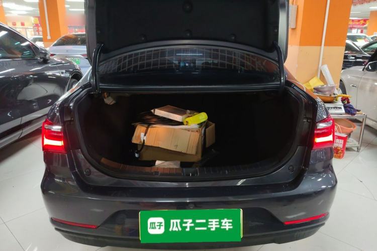 Used BYD Qin New Energy 2019 High-Range Deluxe Model Trunk