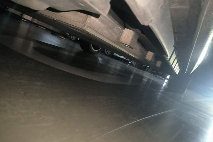 Used BYD Qin New Energy 2019 High-Range Deluxe Model Chassis Front Left